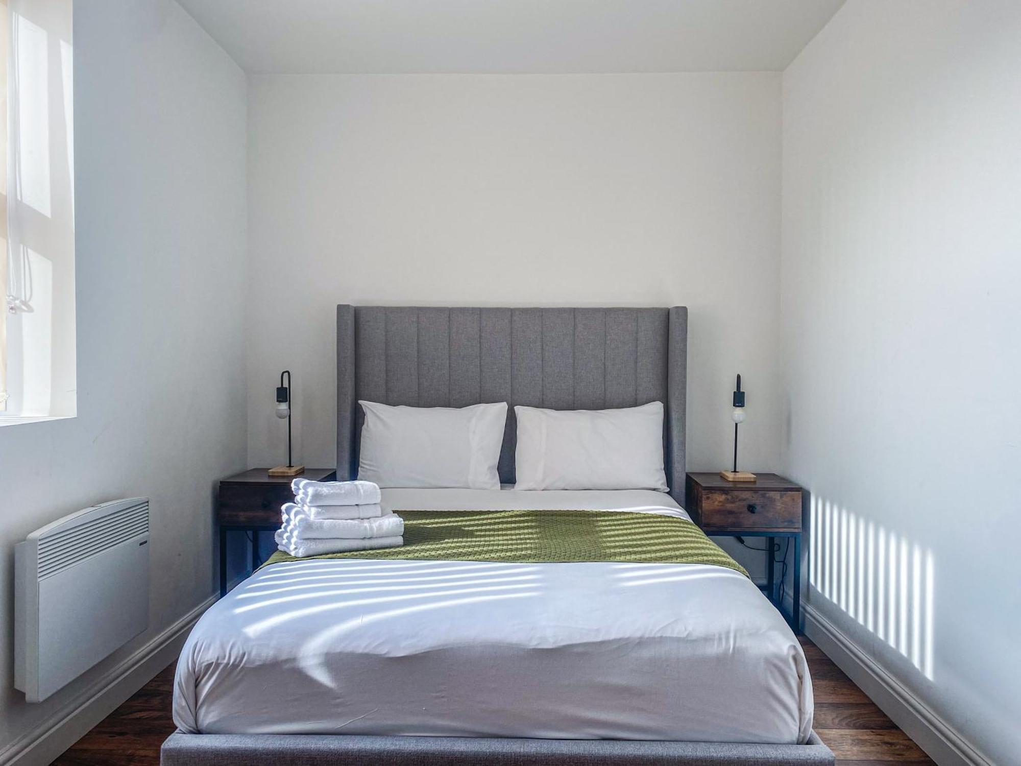 City Apartments By Elegance Living Peterborough Bagian luar foto